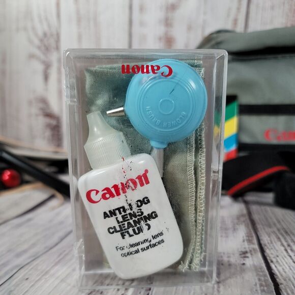 [Near Mint] Canon EOS 620‎ 35mm SLR w/Lens, Bag Tons Of accessories Not Tested - Picture 8 of 12